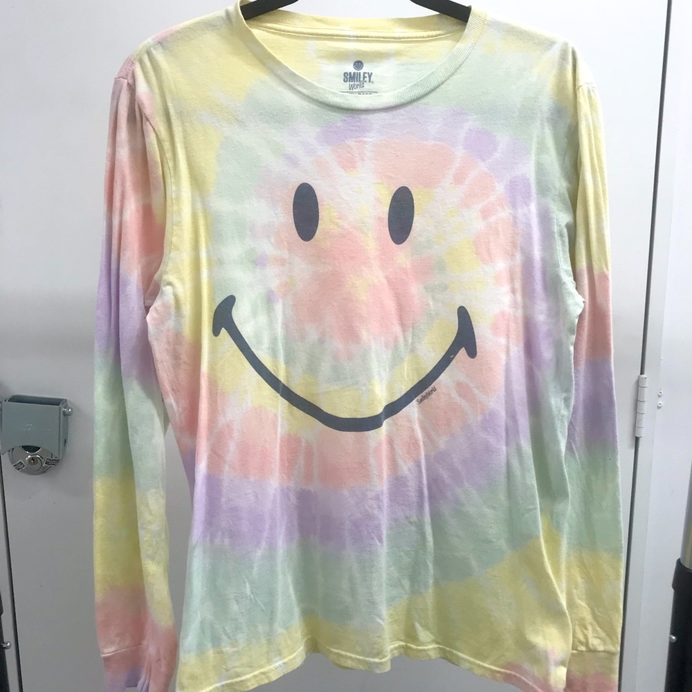 Smiley face long sleeve